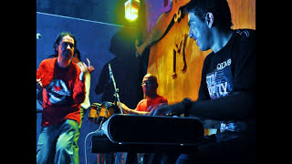 Atado a tu frontera (Spinetta) Versión de Total interferencia - Tucumán