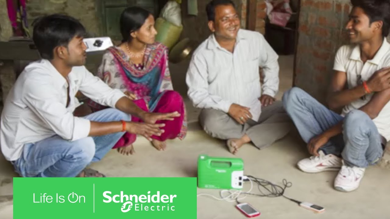 Mobiya : Schneider Electric commercialise une lampe solaire