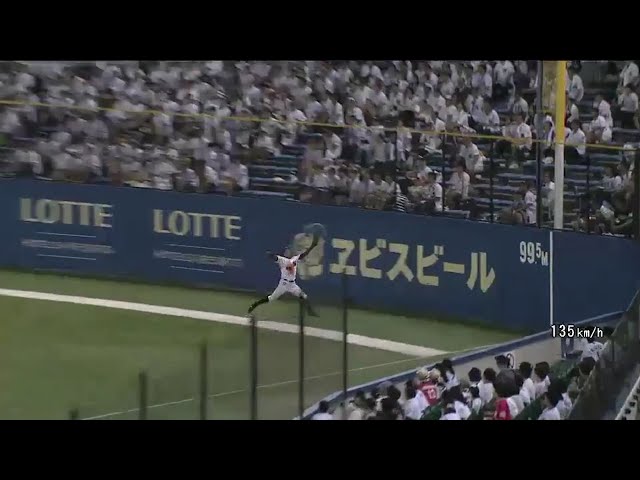 【9回表】マリーンズ・加藤 歩幅を合わせて魅せるプレー!! 2016/8/10 M-E
