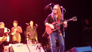 Southside Johnny and the Asbury Jukes - Stay With Me (feat. Jeff Kazee)