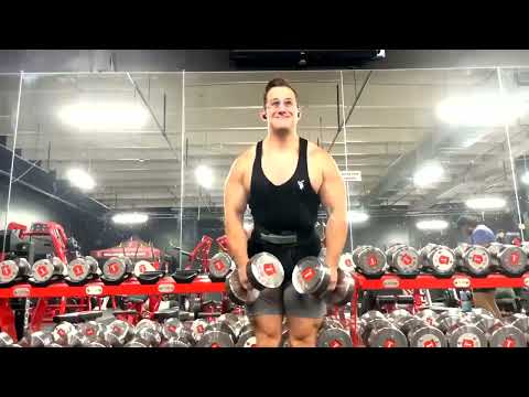 Focusing On GAINING Muscle Will Improve All Aspects Of Your Life!