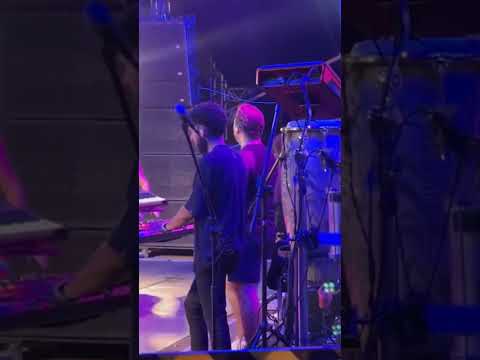 Yara Tchê cantando Esperando Você em Água Branca-PI | Central dos Desejeiros