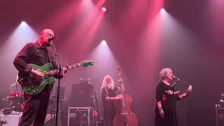Janine - Soul Coughing (live at Capitol Theatre)