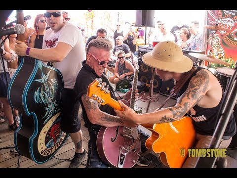 Guitar Slingers - The Fly With The X Ray Eyes - Pineda de Mar 2018