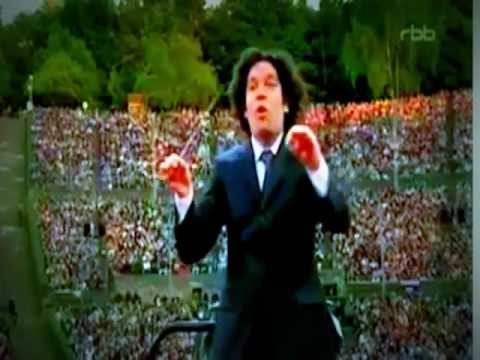 Silvestre Revueltas: Sensemayá - Gustavo Dudamel y la Filarmónica de Berlín