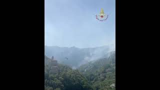 emergenza-incendi-in-costiera-amalfitana-roghi-tra-tramonti-e-maiori