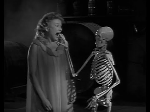 Skeleton Scene - House on Haunted Hill