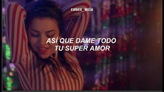 Charli XCX - Superlove (video oficial + traduccion al español)