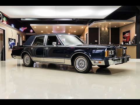 1989 Lincoln Town Car (CC-1165048) for sale in Plymouth, Michigan