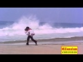 Kannil Kannil Nokkiyirikkam Aavesham Malayalam Film Song