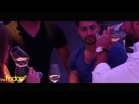 LYZZ with Loop Pedal Showreel