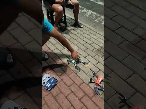 CRUZAMENTO DE DRONES NO LAGO SUL, EM CALDAS NOVAS. #djimini3  #fimimini3 #sg906max3 #voonoturno