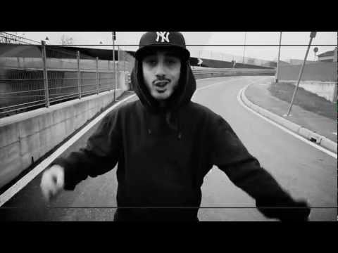 DARI MC - SEMPRE QUA - OFFICIAL VIDEO