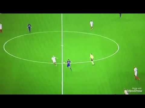 Busquets body feint vs Sevilla!