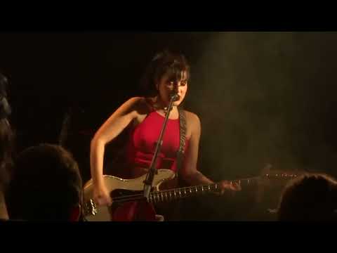 Venin Carmin #LesTanneries à Dijon 21122024 #livereports #newwave #coldwave #darkpop #concert #show