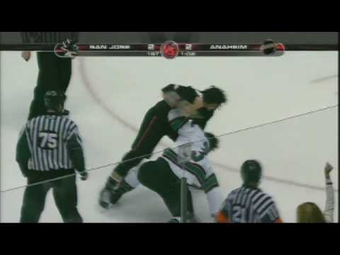 Douglas Murray vs George Parros