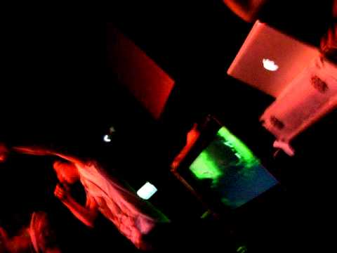 Prinz Pi live Distillery Leipzig 05.03.2011 Gib dem Affen Zucker HQ