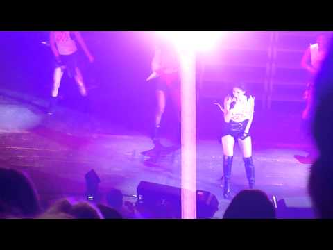Nicole Scherzinger - Don't hold your breath - Live HMV Hammersmith Apollo London