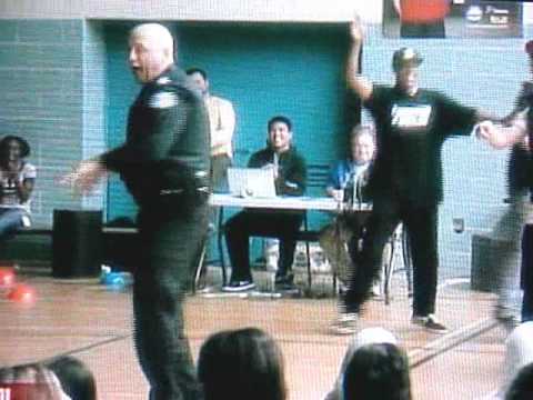 D-Sisive: They Got Guns feat. Muneshine (snippet)