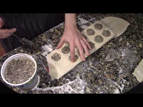 download lagu mp3 mp4 Vegan Mushroom Ravioli, download lagu Vegan Mushroom Ravioli gratis, unduh video klip Vegan Mushroom Ravioli