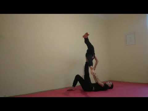 AKROOBA - online lekce akrojógy