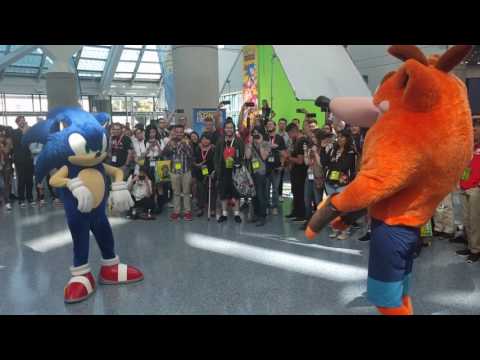 Crash vs Sonic Dance Off at E3