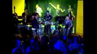 Alberto Barros -  Medley Tributo a la Salsa Colombiana 2