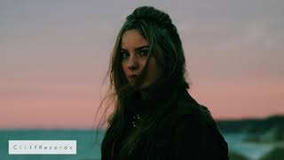 Imagine Dragons, Khalid - Thunder / Young Dumb &amp; Broke (Medley)