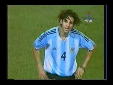 2004 (July 1) Argentina 2-Peru 1 (Friendly).avi