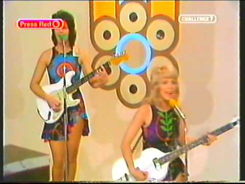 The Johnson Sisters on Opportunity Knocks.