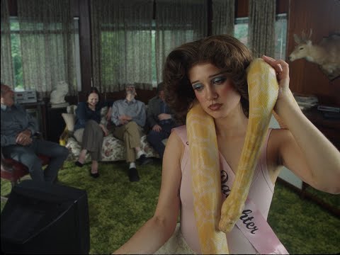 Susannah Joffe – Die Your Daughter (Official Music Video)