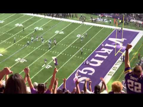 TD, penalty, and a streaker on field 🤣🤣 #fantasy #streaker #TD