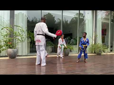 Les zokota de maître jeancky le fer chaud