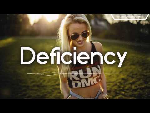 Dotcom & Play N Skillz - Shake