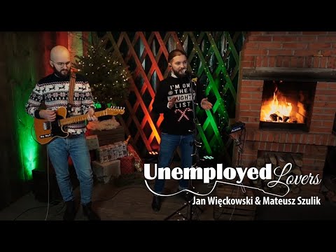 Rudolph The Red-Nosed Reindeer - Bing Crosby (Unemployed Lovers Loop Cover)