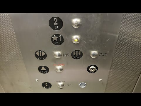 Modernized Montgomery Hydraulic Elevator @ OCC Southfield