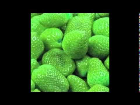 download lagu mp3 mp4 Green Strawberry, download lagu Green Strawberry gratis, unduh video klip Green Strawberry