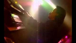 Download lagu Deddy Dores - Biarkan Cintamu Berlalu.flv mp3