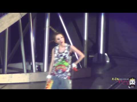 [FANCAM] 111203 YG Family concert - can`t nobody (DARA ver)