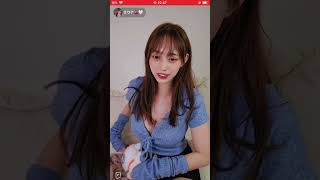 関コレギャル　tiktokライブ　放送事故　パイちら