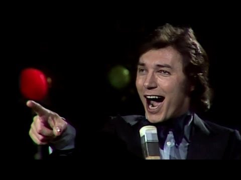 Karel Gott - Náruč růží / Lásku chval (Be My Love) Zpívá Karel Gott 1975