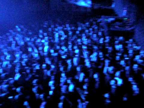 Παυλος παυλιδης & b-movies live στο gagarin 3.4.09