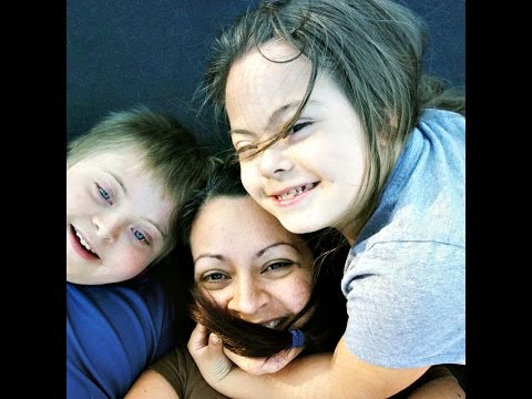 Ver vídeo Reflexiones de una madre de hijos con síndrome de Down, Eliana Tardío