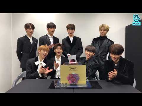 [SUBS] Congratulations on the Rookie Award👏 - 181106