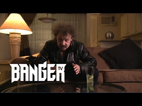 download lagu mp3 mp4 Phil Philthy Animal Taylor, download lagu Phil Philthy Animal Taylor gratis, unduh video klip Phil Philthy Animal Taylor