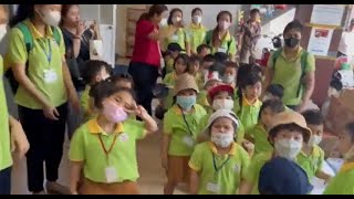 Cám ơn các con đế đến thăm các em bé