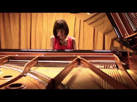 Argentinean pianist Daniela Salinas plays Piazzolla Adiós Nonino (Tango Rhapsody)