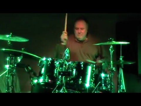 P.Mobil Official Bootleg - Forma 1 (Pálmai Zoltán dobol)