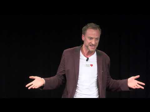 Die Magie deiner Worte | Dominique Bersziek | TEDxBremerhaven
