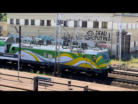 Pociąg SŁONECZNY BIS (KM 15121) wyjeżdża z Gdańska Głównego lokomotywa #EU47-006 Koleje Mazowieckie